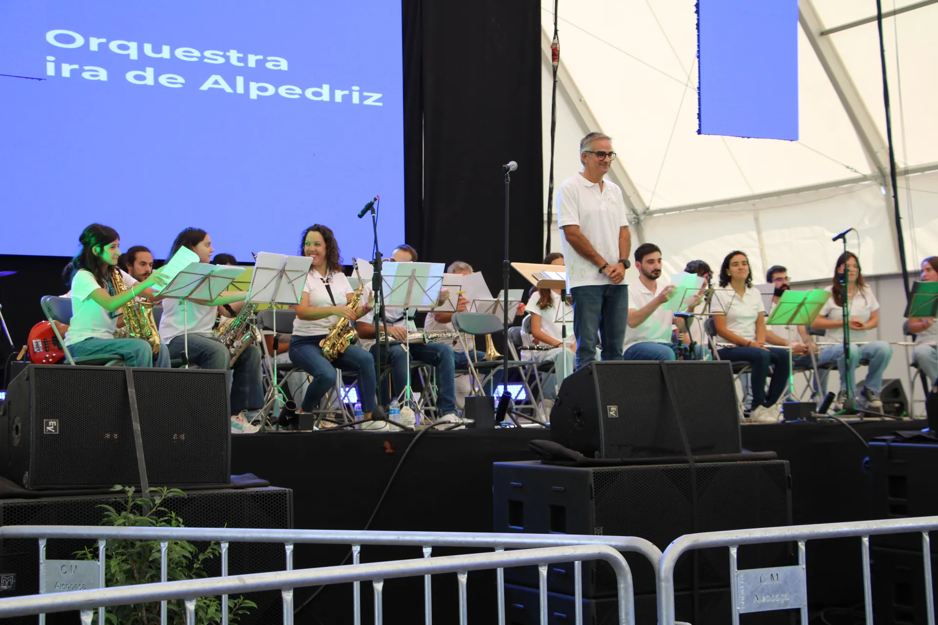 Orquestra Ligeira de Alpedriz — palco